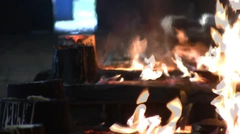 Fire from the melted steel. Stockbeeldmateriaal 57095729