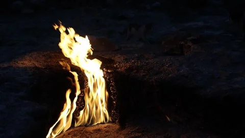 The fire on Mount Chimera Turkey is burning at night 库存影片 310495925