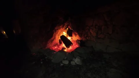 Fire in the night slow motion 스톡 동영상 297219262