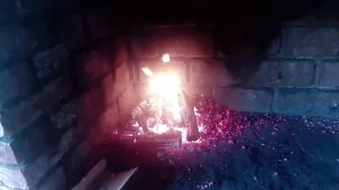 Fire in the oven Stock-Footage 85284614