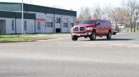 Fire Pick-up Responding Video stock 39151175
