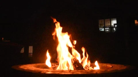 Fire pit at night, low angle Video stock 140418044