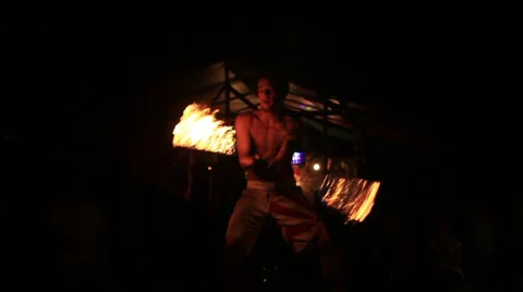 Fire show amazing at night Stock-Footage 37304992