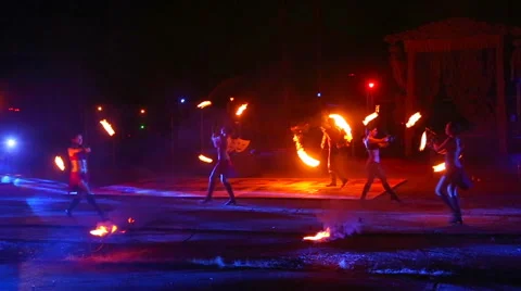 Fire show - dancing with fire Stock Footage 53539595