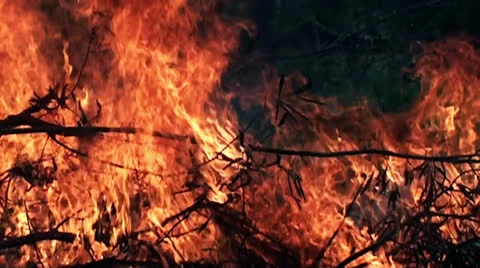 Fire in slow motion (2) Видео 23373655