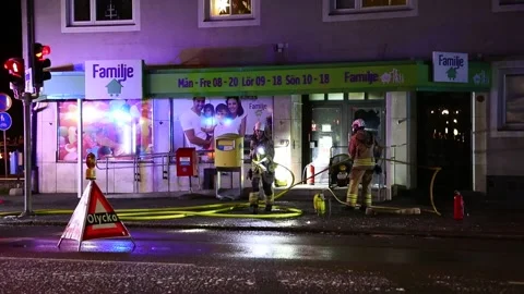 Fire in a store Video stock 196871506