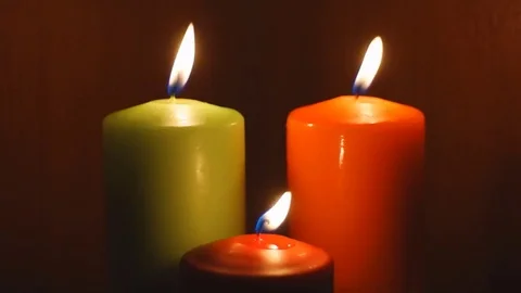 Fire of three candles goes out Vidéo 77284610