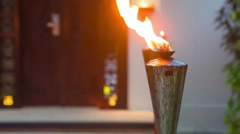 Fire torch close up Vidéo 68997094