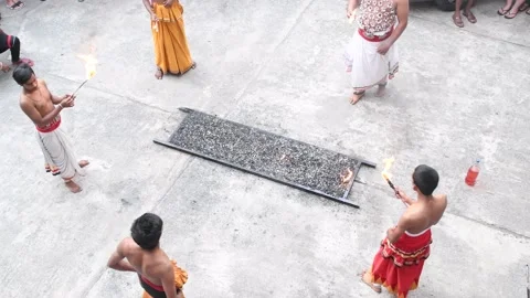 Fire walking show in Sri Lanka Video stock 173507283
