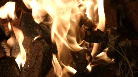 Fire wood 4 k Stockbeeldmateriaal 58060063