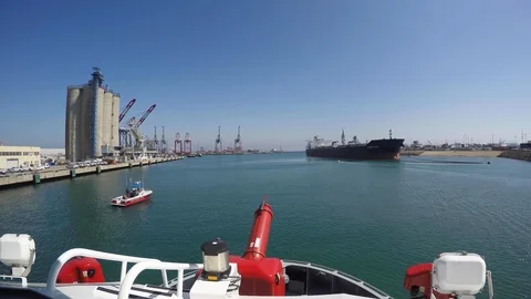 Fireboat Protector sailing on Port of Long Beach Stock-Footage 116508034