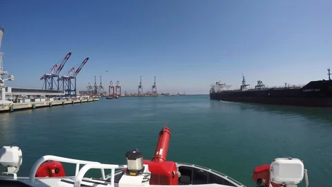 Fireboat Protector sailing on Port of Long Beach Stock Footage 116508173