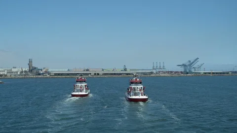 Fireboats Protector and Vigilance sailing on Port of Long Beach Stock Footage 116475355