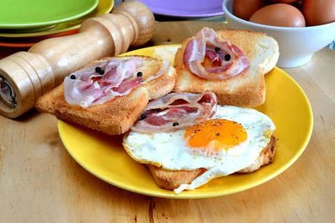 Fired egg with bacon Stock-Fotos