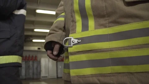 Firefighter Uniform Close-up Vidéo 112024986