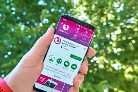 Firefox Focus, the privacy browser mobile app on Samsung s8. Stock Photos