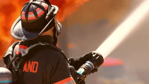 Fireman Spraying Flames 動画素材 197447230