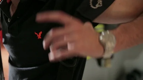 Fireman suiting up Vidéo 77045496