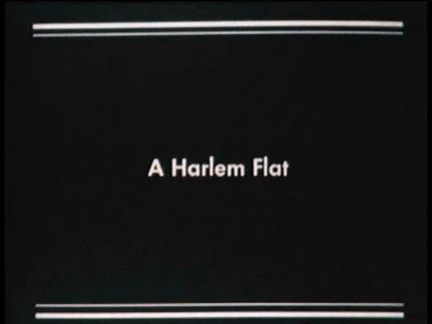 Firemen extinguish a flat fire in Harlem, New York City in the 1940s. Vídeos de archivo 75281784