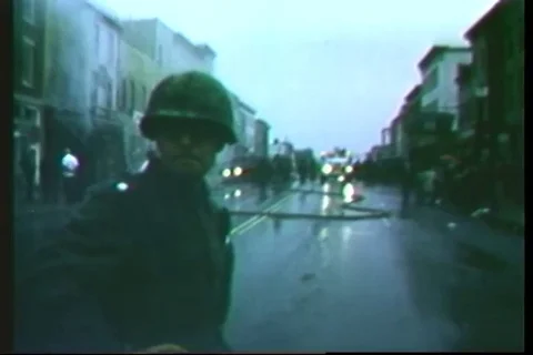 Firemen move up to burning building - 1968 Vídeos de archivo 89321024