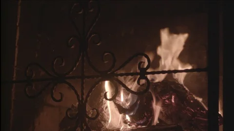 Fireplace Burning ECU Видео 125128927