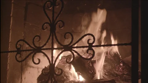 Fireplace Burning ECU Видео 125130583