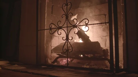 Fireplace Burning  Видео 125083669
