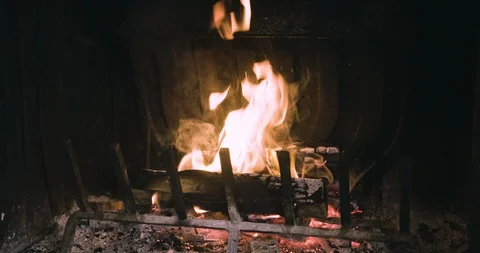 Fireplace Stockbeeldmateriaal 97877571