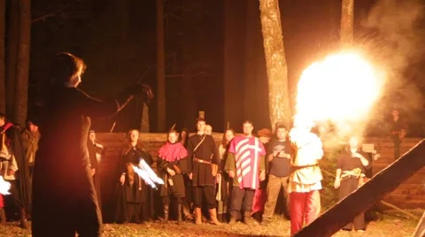 Fireshow on roleplay by Middle Ages 動画素材 40520915