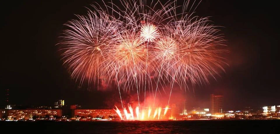 Firework 8 A collage of exploding fireworks Copyright: xZoonar.com/Galynax... 写真素材