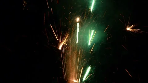Firework Crackles Reverse HD Stock Footage 7748006