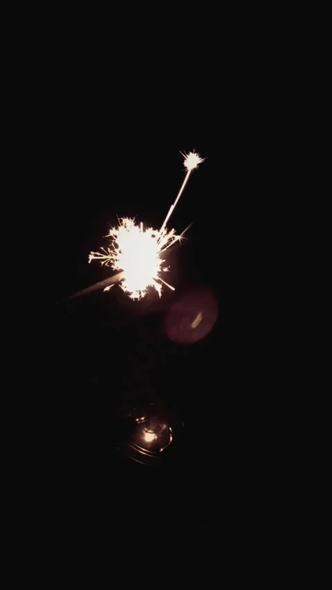 Firework in the dark Видео 329411683