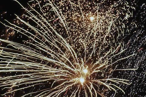 Firework exploding in sky, Diwali festival, Mumbai, India, Asia Copyright:... Foto stock