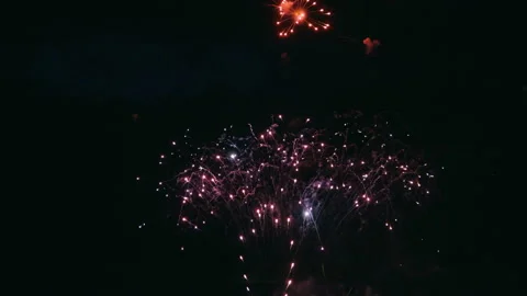 Firework on night sky Video stock 91106429
