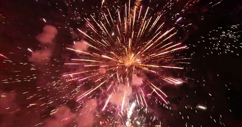 Firework Show on Lake Stockbeeldmateriaal 104321035