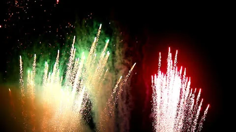 Firework straight up explosion Video stock 24993695