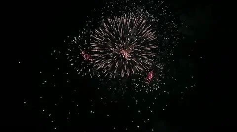 Firework streaks in the night sky 動画素材 11899271