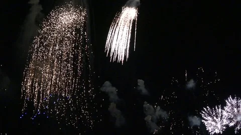 Fireworks 4K Stock-Footage 76108177
