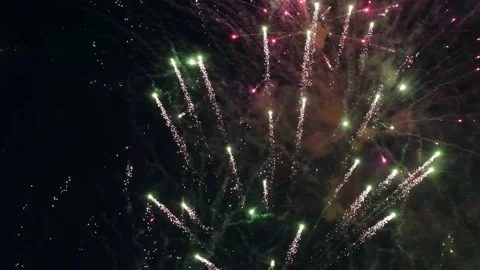 Fireworks in black sky night independence patriotism america Stock Footage 185602398