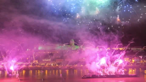 Fireworks in Budapest on St. Stephen's day Stock Footage 159256960