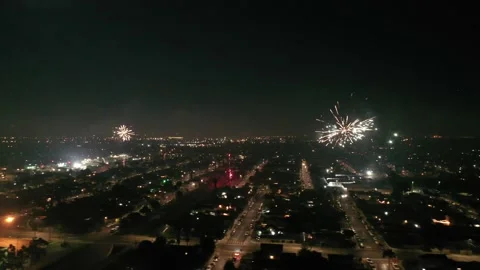 Fireworks in the city Vídeo Stock 150927413