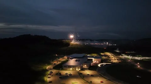 Fireworks display lights up the night sky over Bridgeport West Virginia Vídeo Stock 340577946