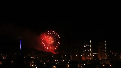 Fireworks in evening city Stock-Footage 125340315