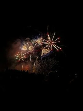 Fireworks exploding in night sky at 22 July Cannes Stockfoto's
