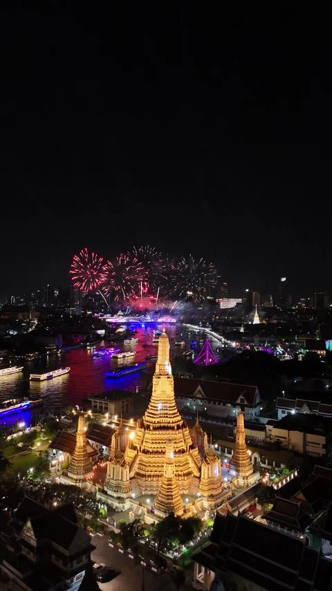 Fireworks Exploding Over Wat Arun Temple in Bangkok, Thailand Stock Footage 335838908