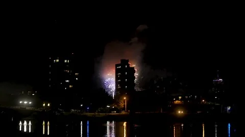 Fireworks at Night 스톡 동영상 77607094