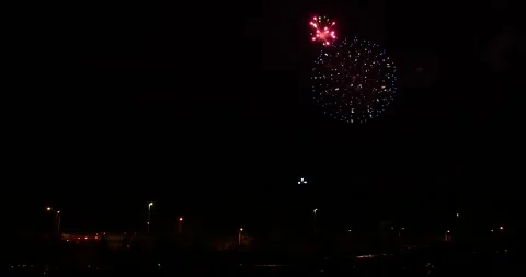 Fireworks at night 库存影片 304370177