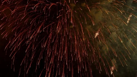 The fireworks in the night sky Video stock 82920321