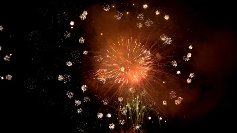 The fireworks in the night sky Video stock 86304635