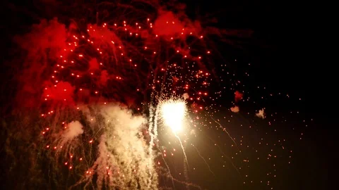 The fireworks in the night sky Stock-Footage 89790629